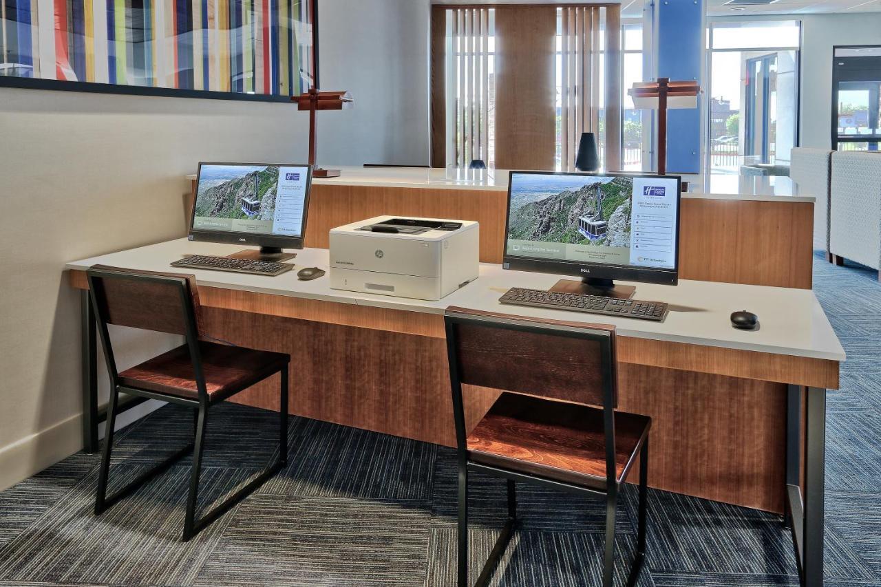 Holiday Inn Express & Suites - Albuquerque East By Ihg Exteriér fotografie