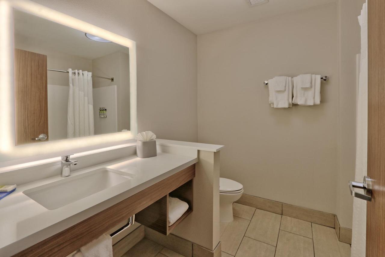 Holiday Inn Express & Suites - Albuquerque East By Ihg Exteriér fotografie