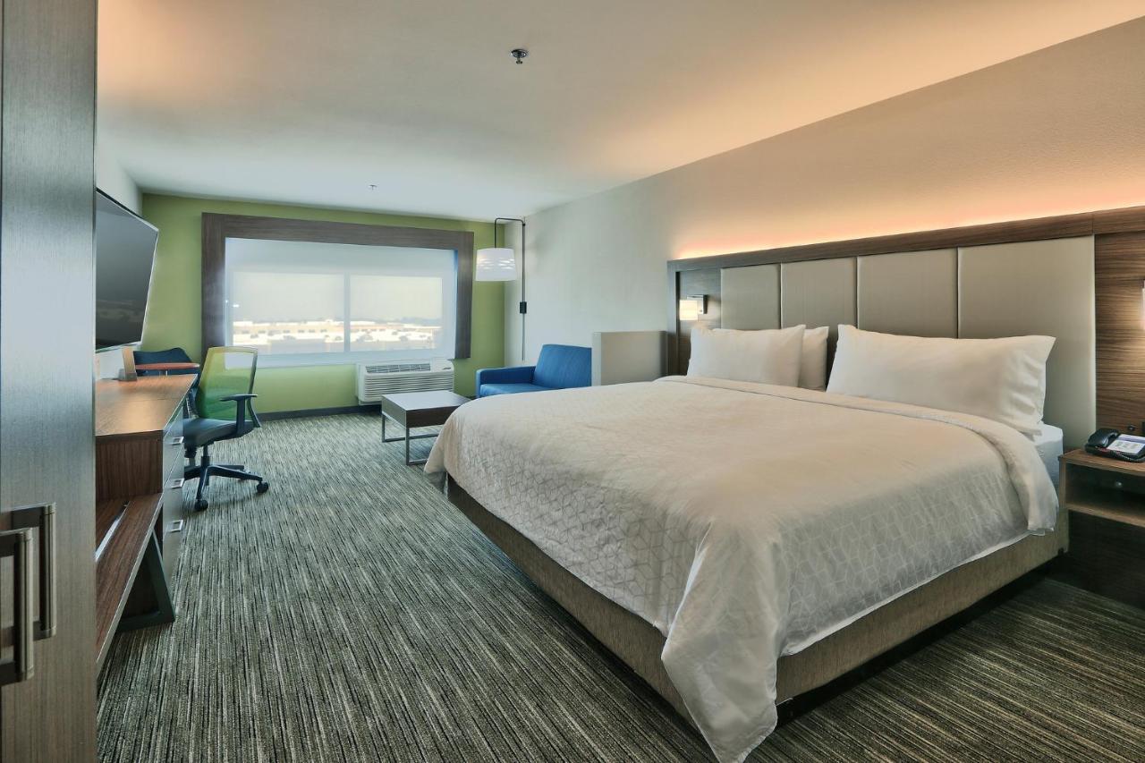 Holiday Inn Express & Suites - Albuquerque East By Ihg Exteriér fotografie