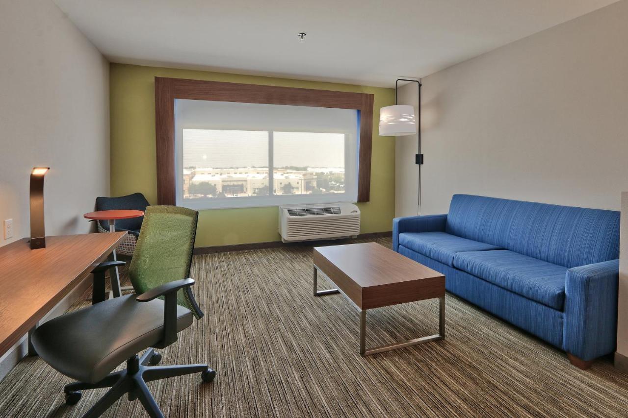 Holiday Inn Express & Suites - Albuquerque East By Ihg Exteriér fotografie