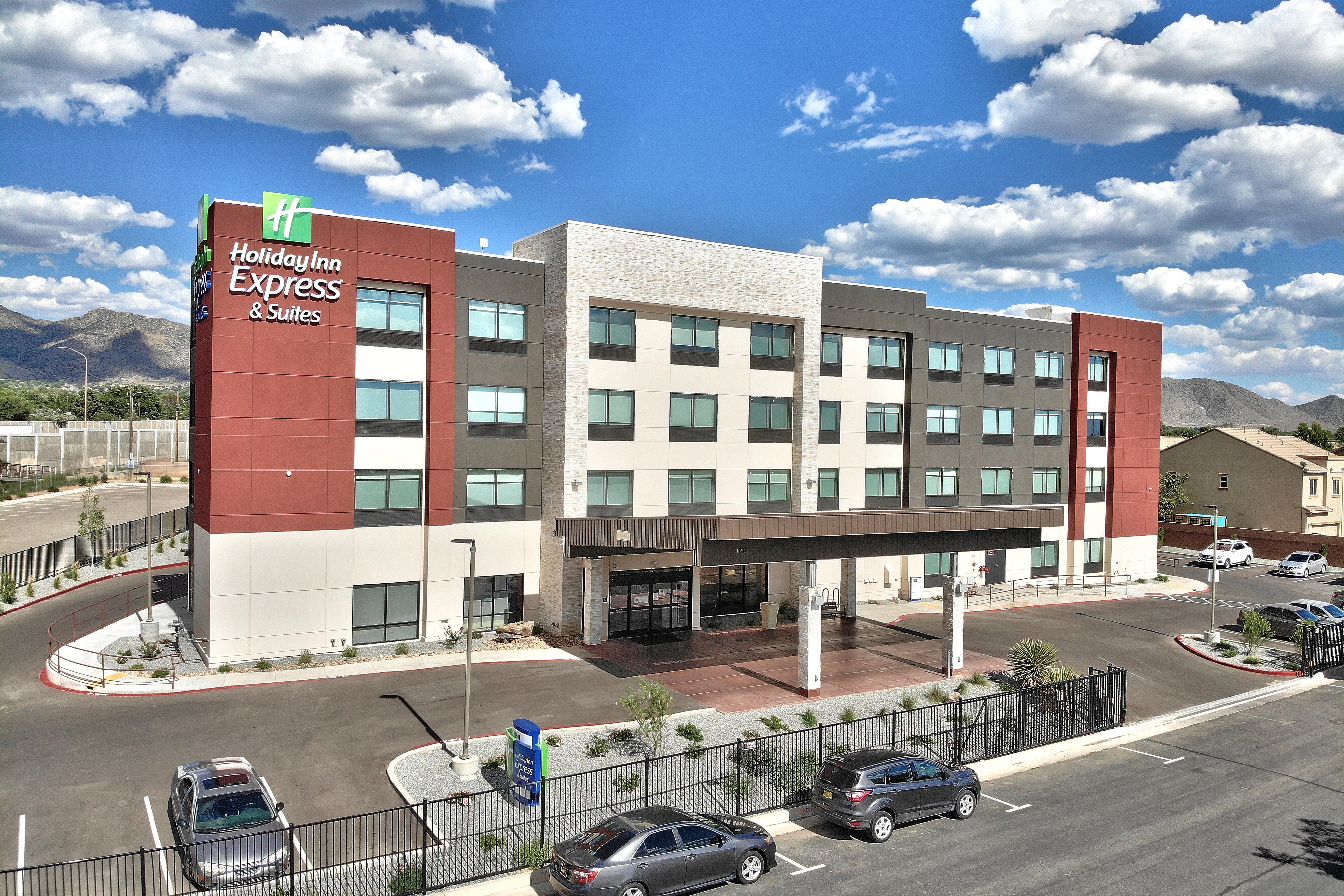 Holiday Inn Express & Suites - Albuquerque East By Ihg Exteriér fotografie